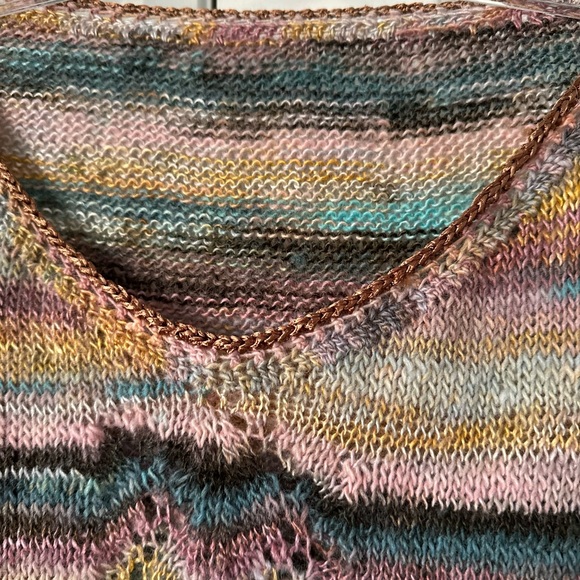 Knitting & Crochet - Bell sleeves sweater, exclusive design ๐ธ๐ธ๐ธ - Picture 2 of 7